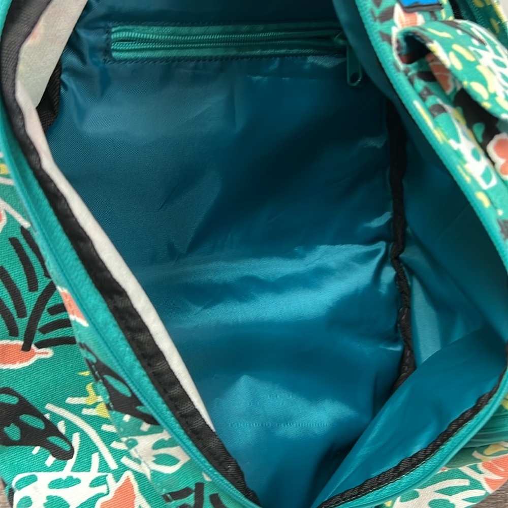 KAVU Original Rope Bag Sling Pack with Adjustable Rope Shoulder Strap - Picture 6 of 7